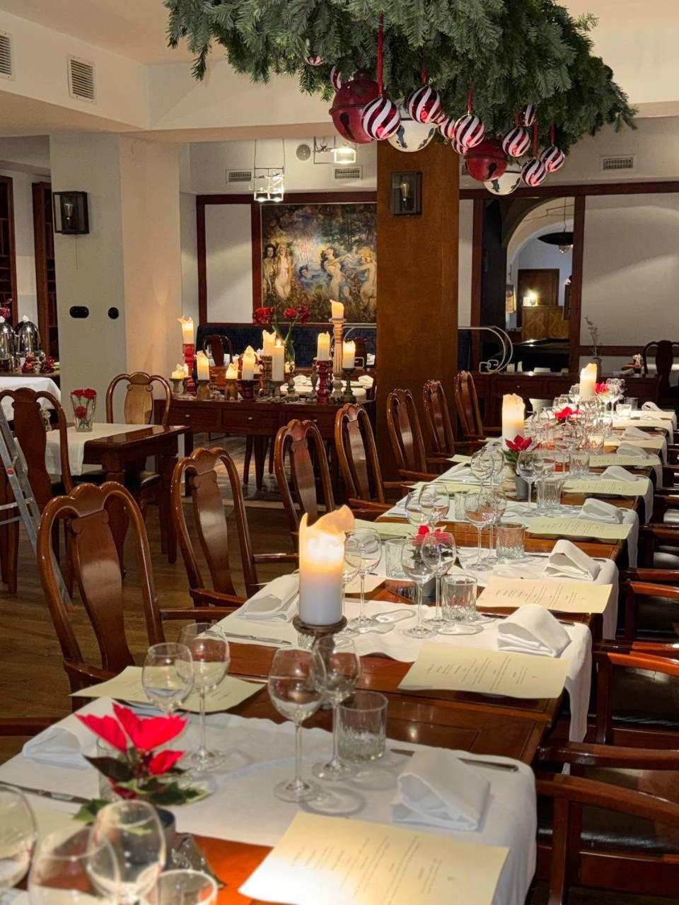 אוסטקה Hotel Rejs מראה חיצוני תמונה