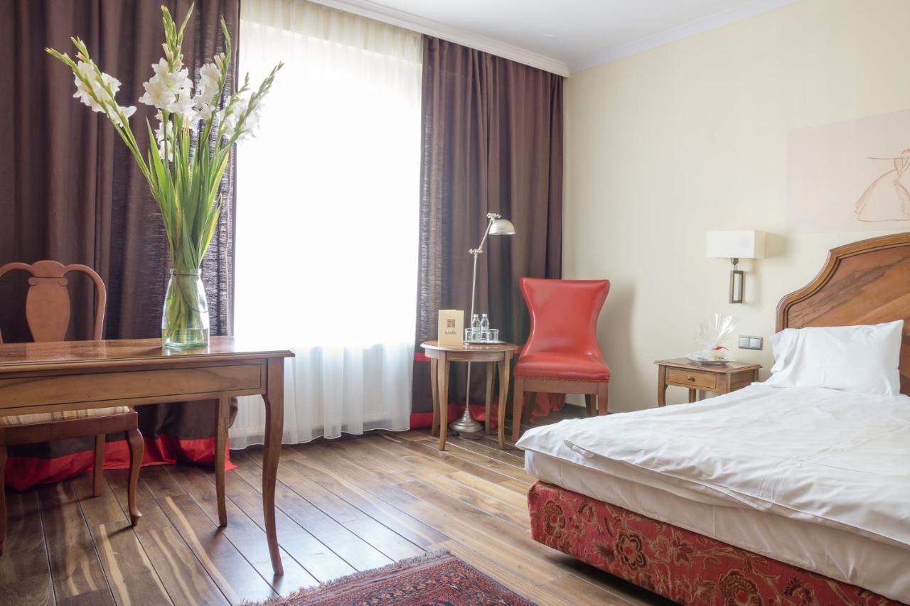 אוסטקה Hotel Rejs חדר תמונה