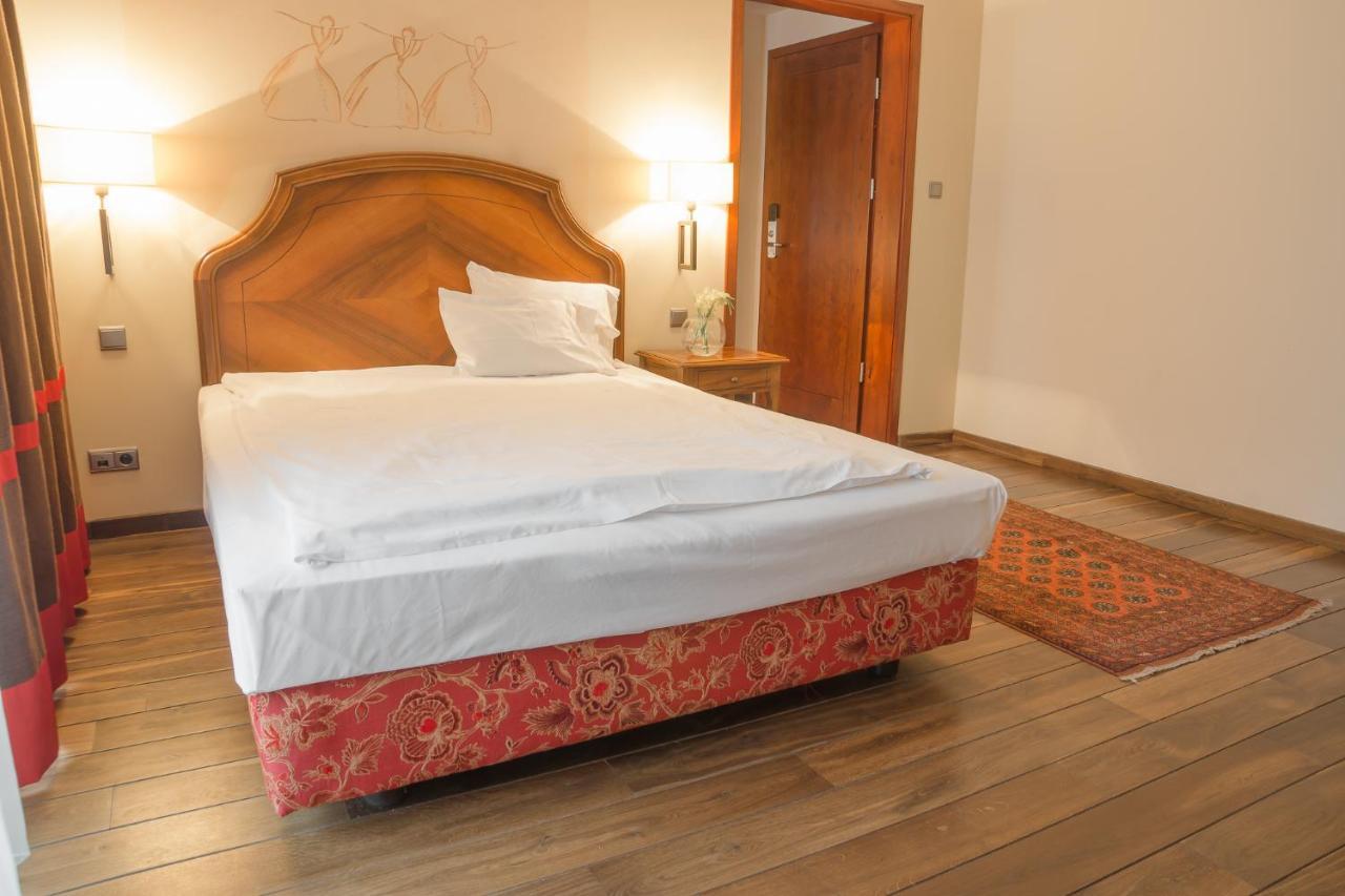 אוסטקה Hotel Rejs חדר תמונה